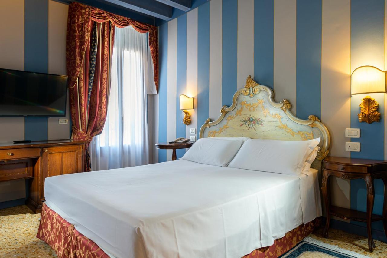Hotel Tiziano Venezia Esterno foto