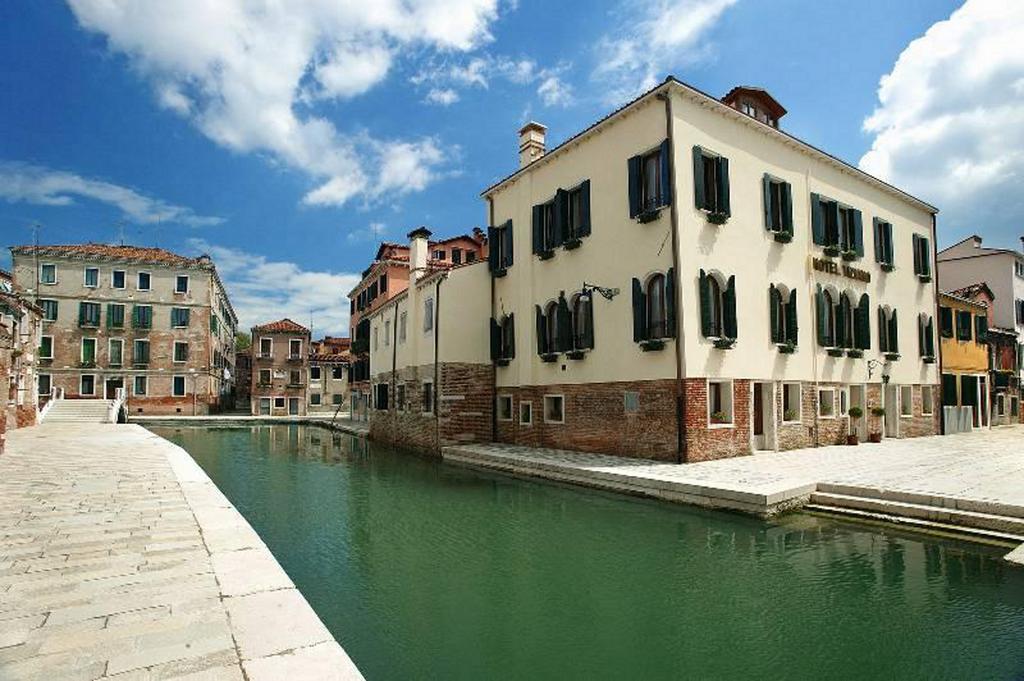 Hotel Tiziano Venezia Esterno foto