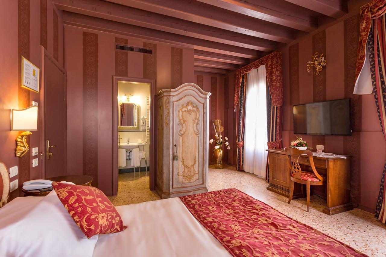 Hotel Tiziano Venezia Esterno foto