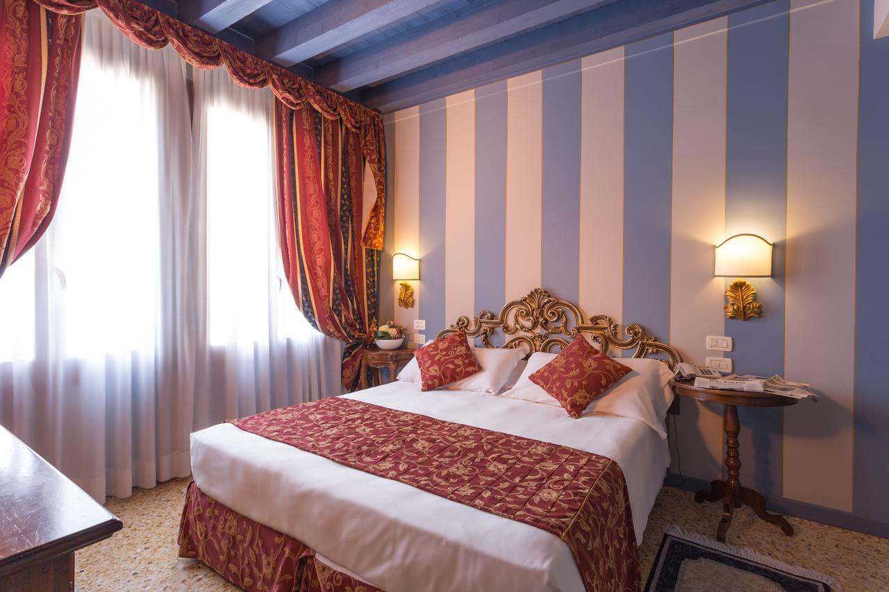 Hotel Tiziano Venezia Esterno foto