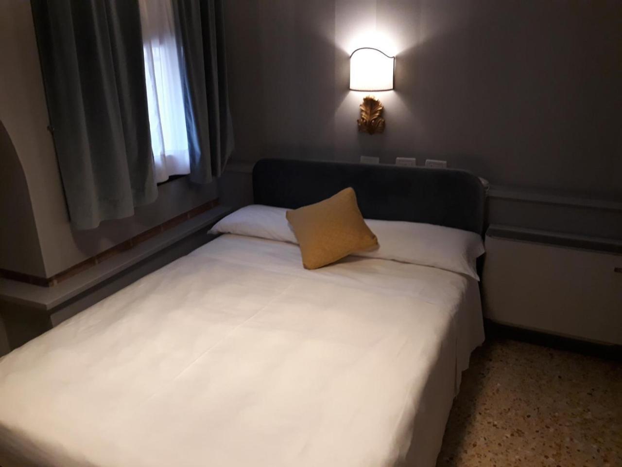 Hotel Tiziano Venezia Esterno foto